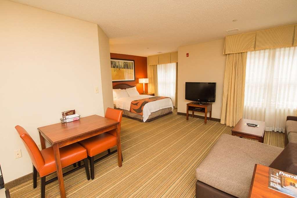 Hawthorn Suites By Wyndham Erie Kearsarge Номер фото